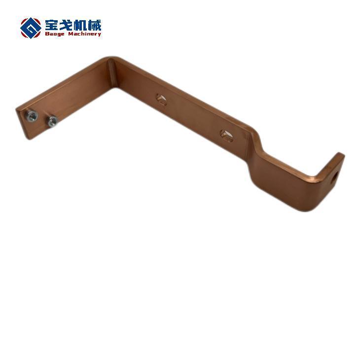 C11000 Copper Busbar Connected to Circuit Breaker in Electrical Panel ISO9001 Certified