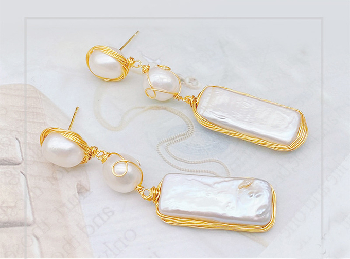 New Women Pearl Earrings Delicate Two-sided Baroque Pearl Earring for Women Shell Earring Girl Gifts Jewelry Wholesale
