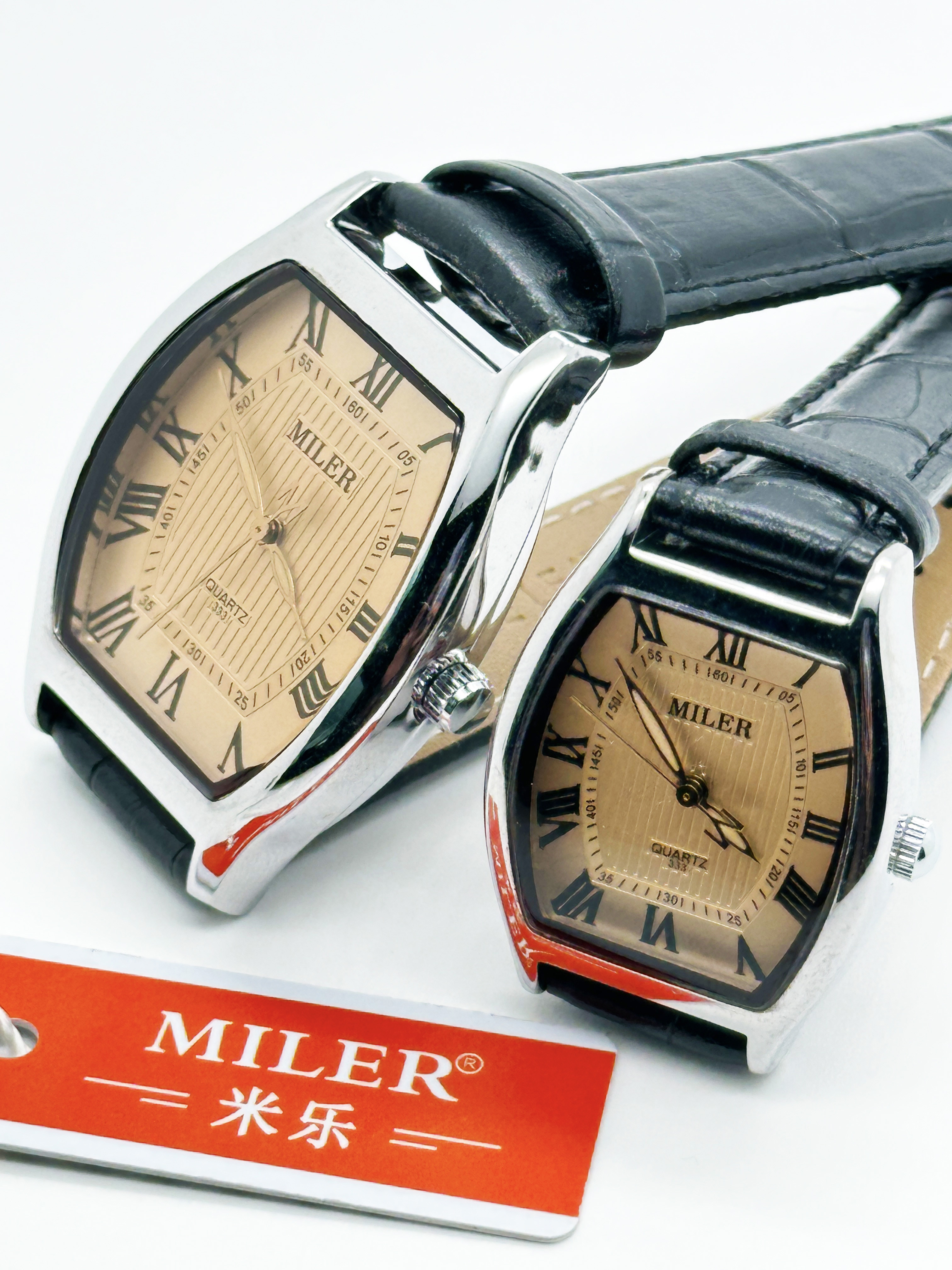 Luminous Quartz Couples Wrist Watch With Genuine Leather Band