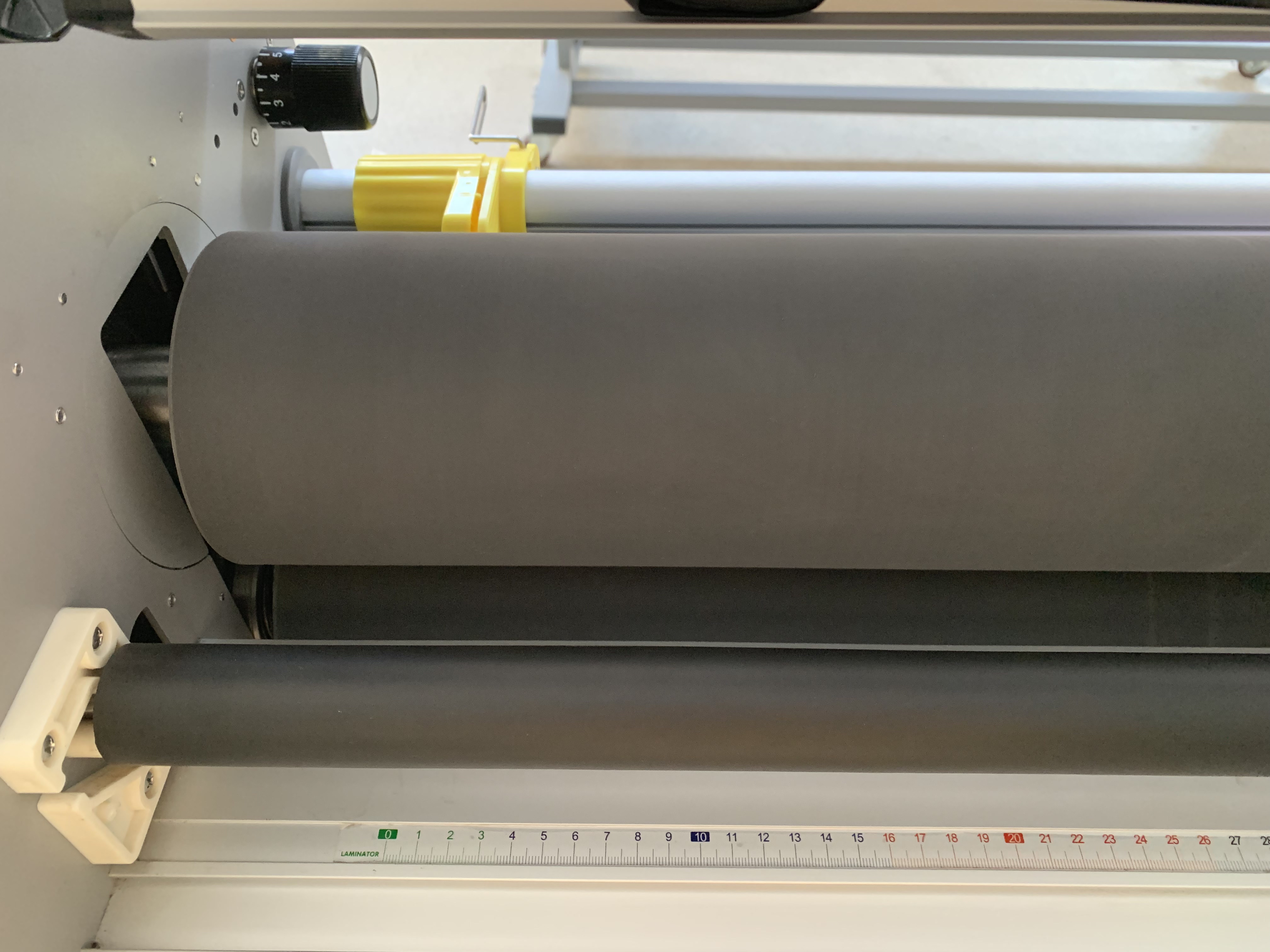 Machinery Hardware VICUT Roll-to-roll Laminator with Vertical Slitting System BOPP PVC CPP Roll Film Laminator