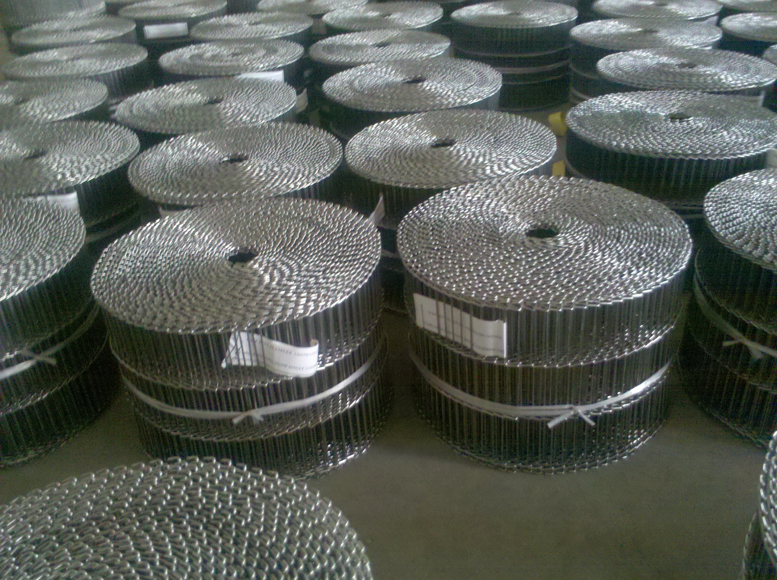 150cm Width Flat Flex Wire Belt 304 Steel Stainless Conveyor For Bread Baking