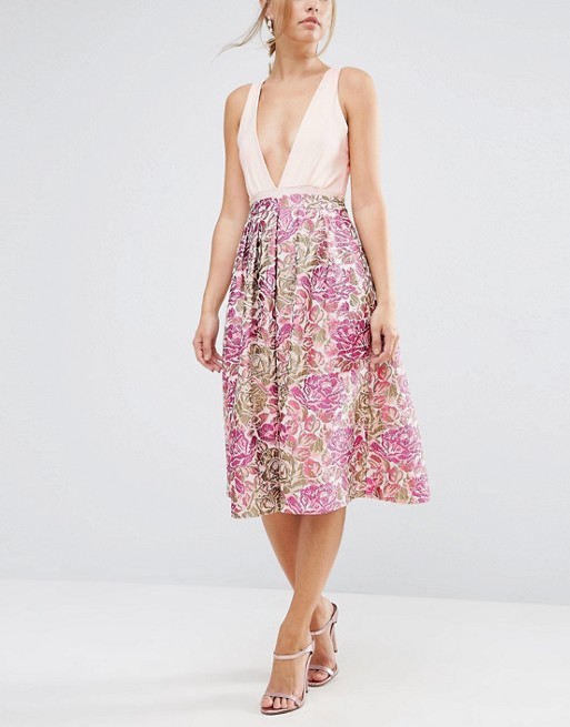 OEM Service Women Skirt with Side Pockets and Zip Fastening