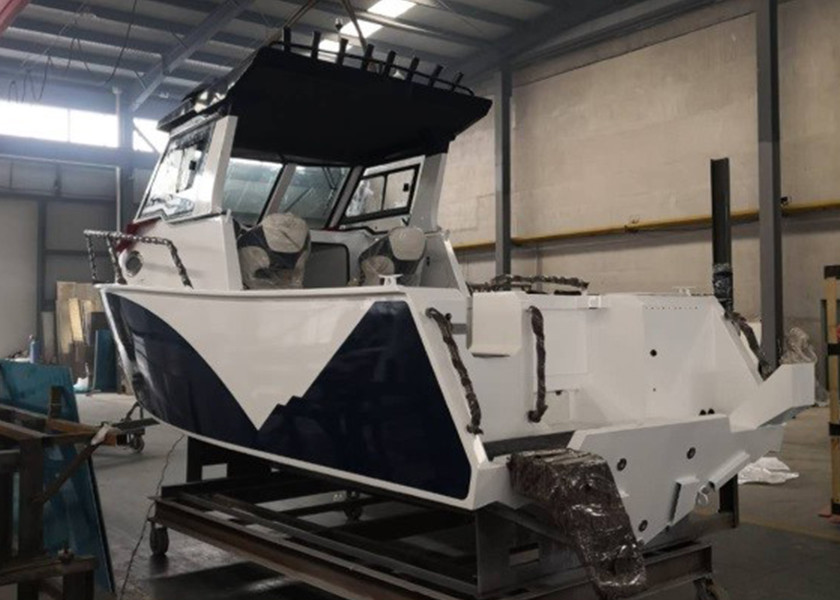 Fishing V Bottom Boats Marine Aluminum Alloy Hull Material With 3 Years Warranty