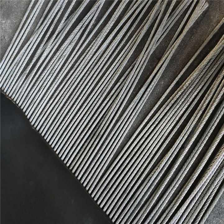 Long Life And Low Elongation Wire Rope Conveyor Belt ST1000 For High-speed Transportation