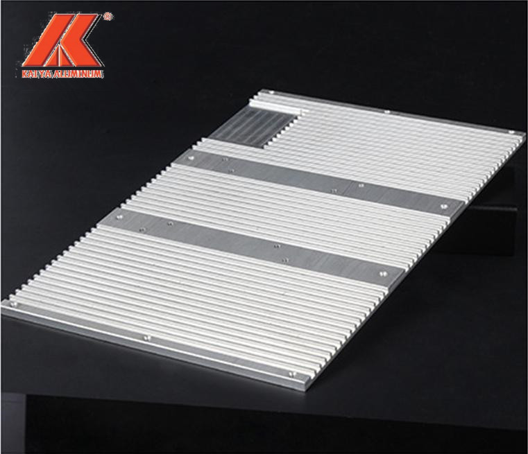 Anodized Silver Heat Dissipation Aluminum Profile Desktop Radiator Processing