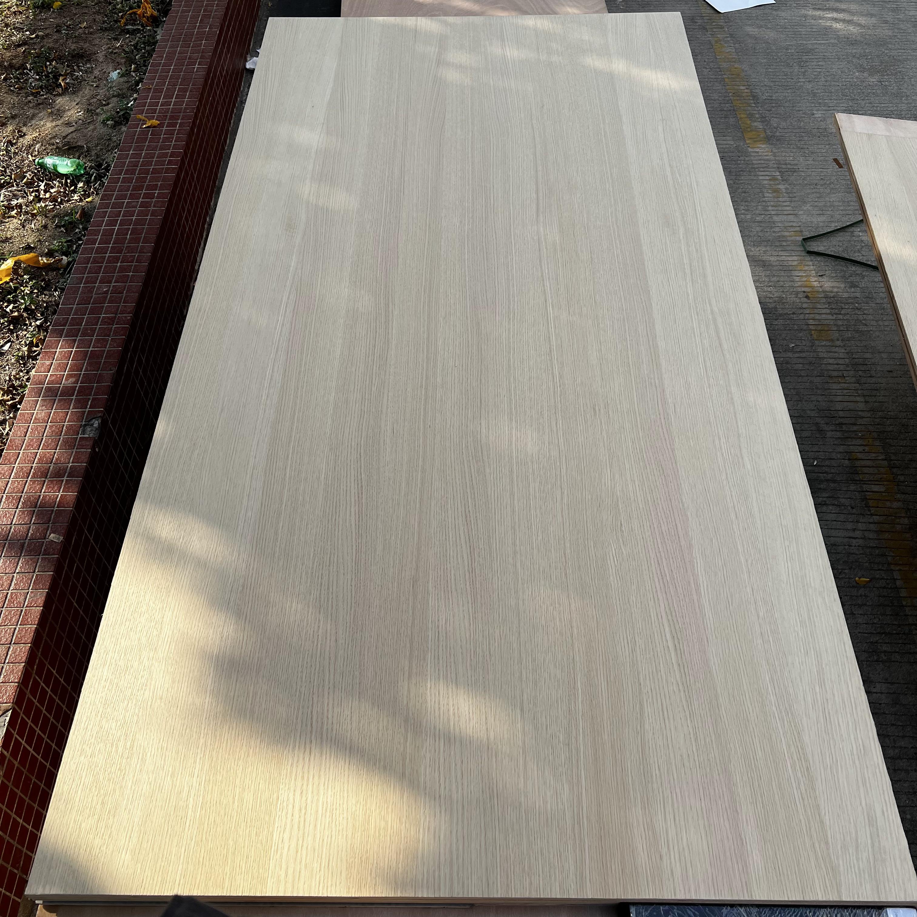 Wholesale 0.45mm A/AA Wood Veneer White Oak Wood Veneer Sheets Natural decorative wood veneer