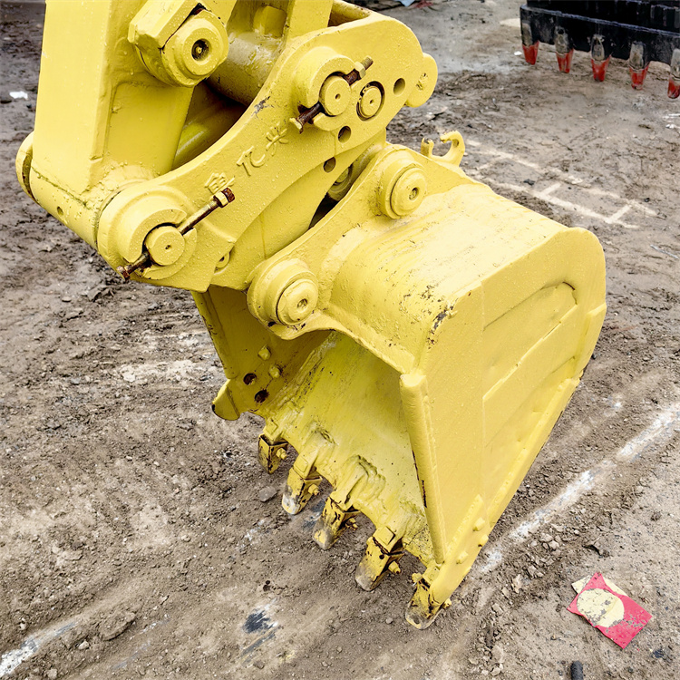 5 Ton Mini Komatsu Digger PC56 Excavator Original Hydraulic Cylinder and Cummins Engine