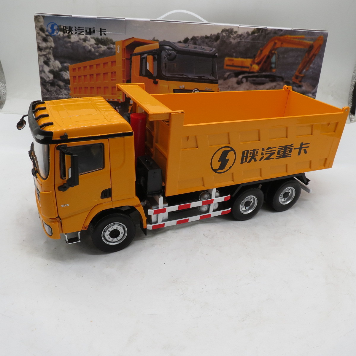2019 new item diecast CAR model truck toy die cast model car shacman X3000