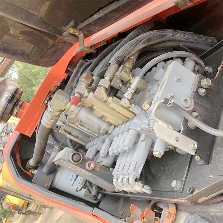 Good Condition 2020 Kubota KX185-3 8-ton Small Excavator Original Hydraulic Cylinder