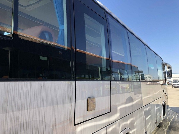 Buses And Coaches Huanghai Brand 34 Seater Bus Vip Bus Seat New Passenger Bus