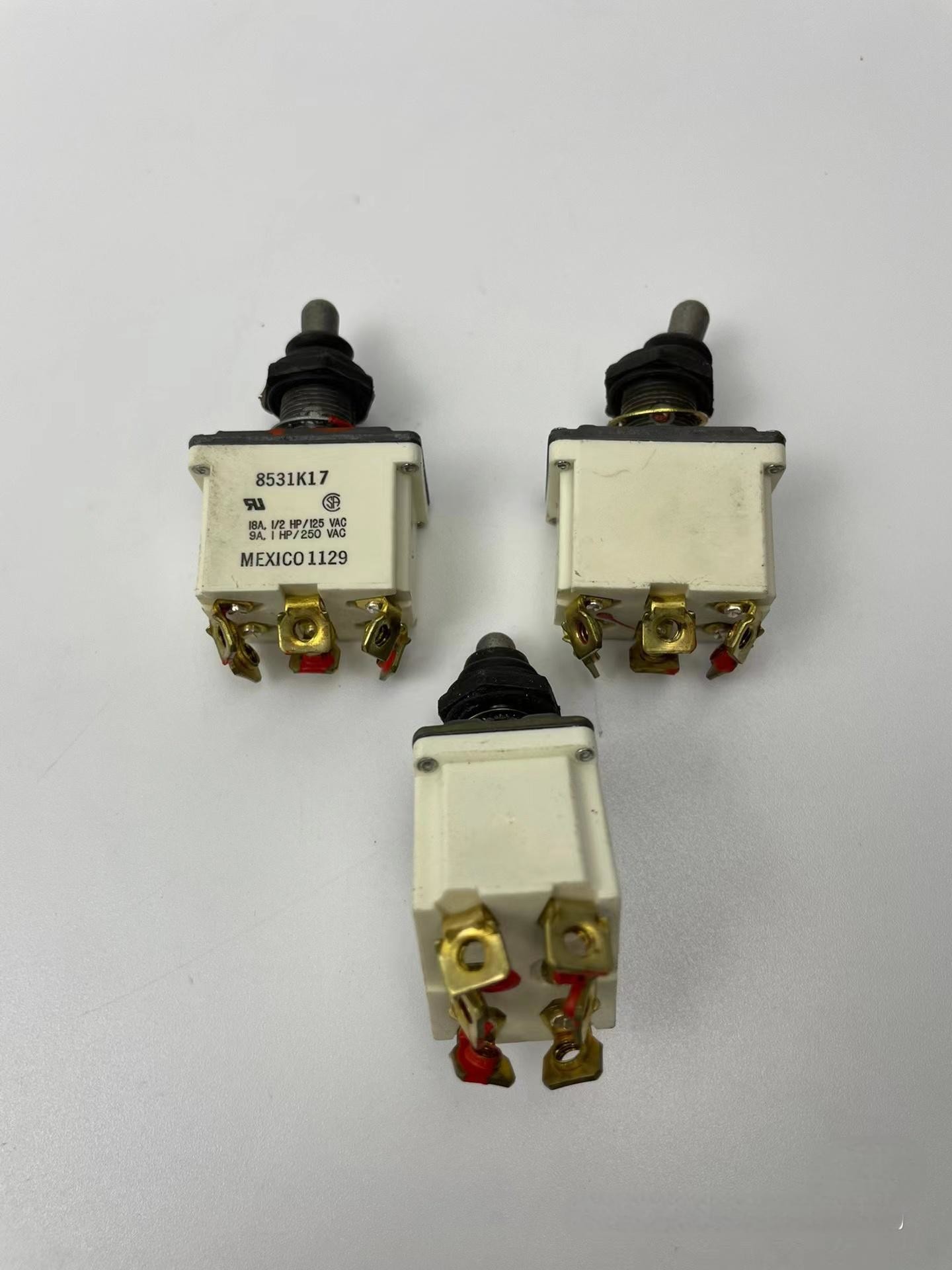 293063003 067033007 067032008 Eton Toggle Switch 8531K17 8530K1 8530K9 Putzmeister Flips Switch Spare Parts
