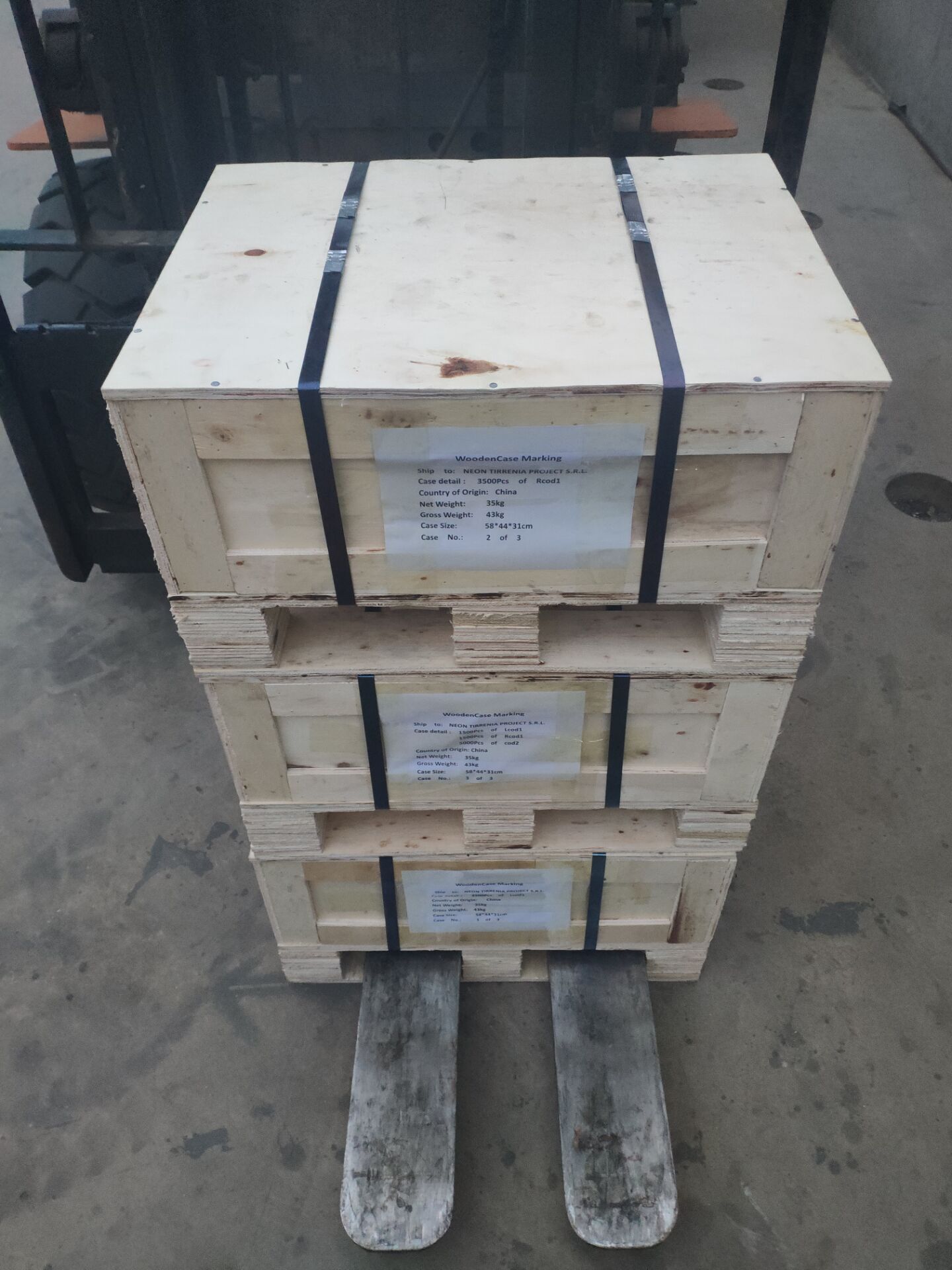 Triangle Bracket Timber Connecting Bracket for Wood Construction Roof Truss Fastening