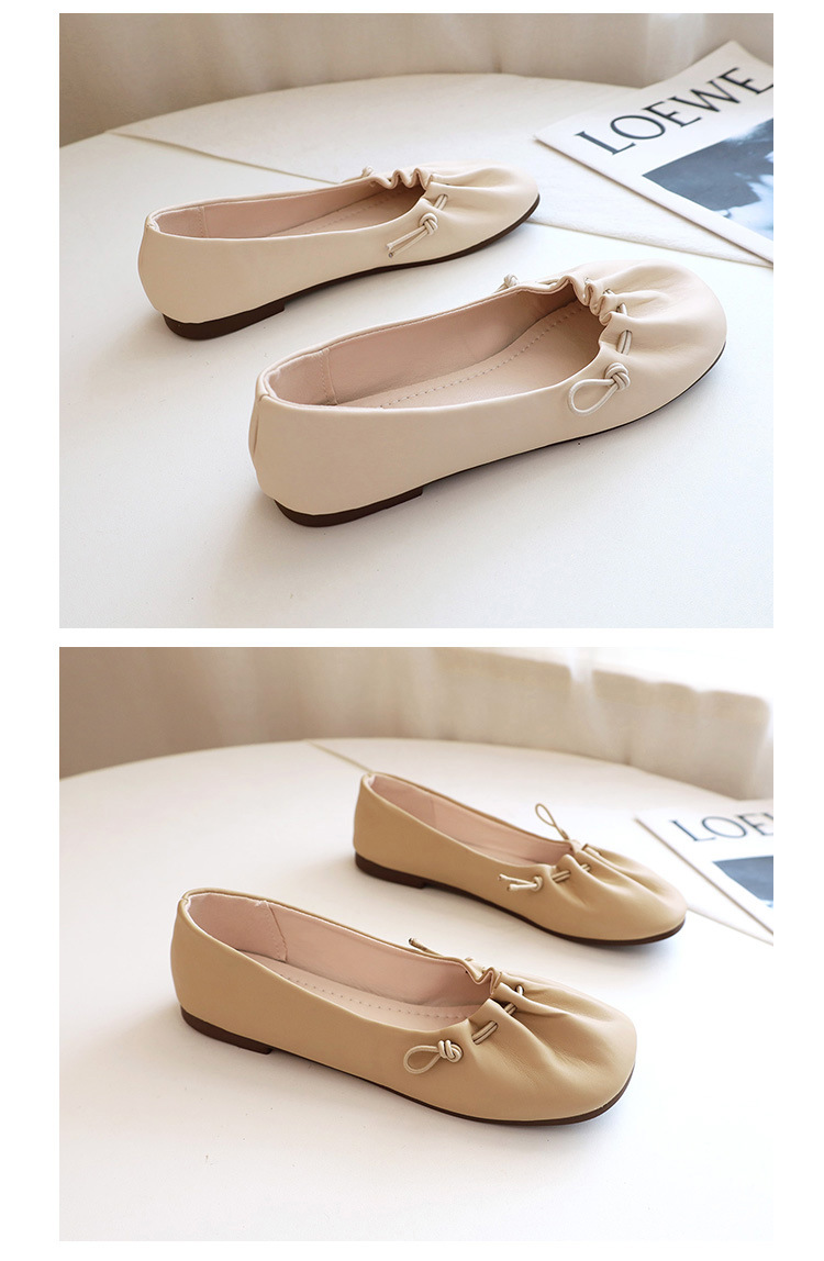 Solid Color Soft Ballet Flat Shoes , Women's White Square Toe Crinkled Rubber Flat Shoes