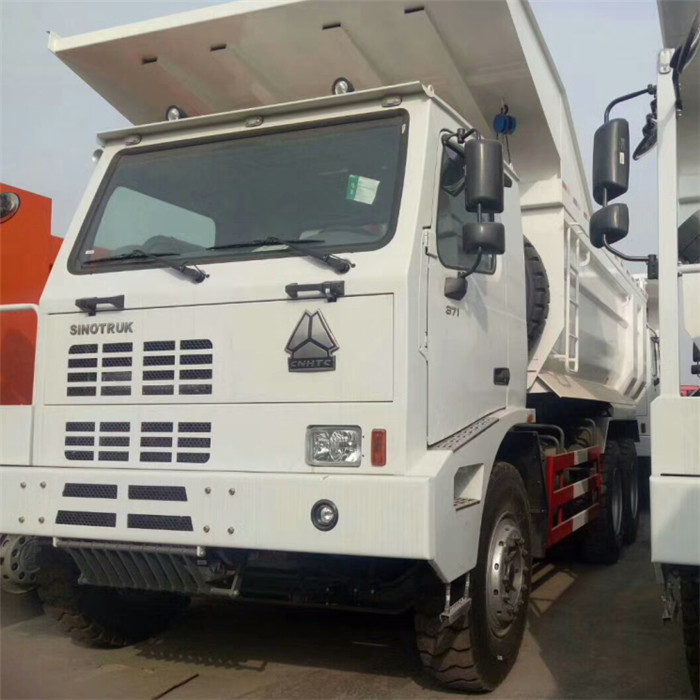 Sinotruk HOWO 70ton mining dump truck