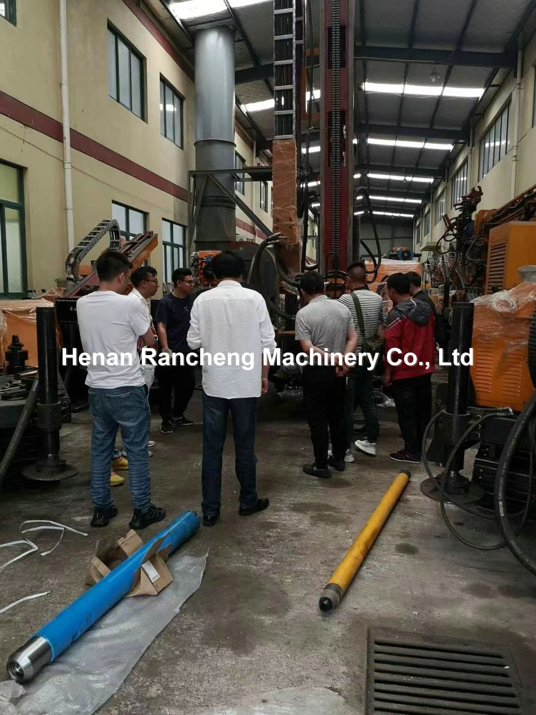 Crawler Mounted RC Drilling Rig 150m / 200m / 300m Depth 110 - 250mm Drilling Dia