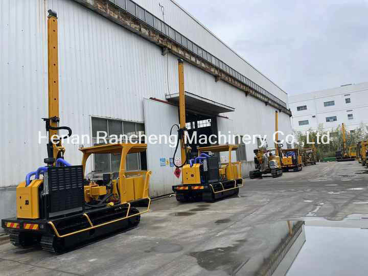 Solar Hydraulic Crawler Pile Driver 70KW Rated Power Max 3500mm Drilling Depth