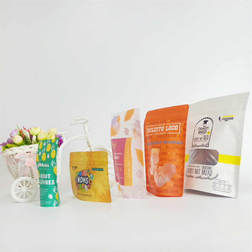 Custom Logo Food Grade Candy Mylar Bags Stand Up Pouch Party Candy Snack Zipper Bag Reusable Transparent Packaging Pouch