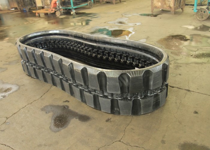 Infrastructure Track Loader Rubber Tracks Low Noise With Adjustable Link 320X86X49