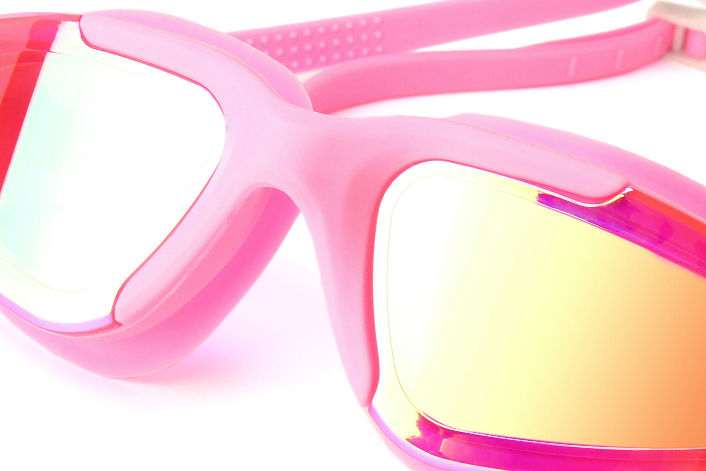 New Professional 100% UV Swim Goggle Waterproof Anti-Fog HD Swim Glasses