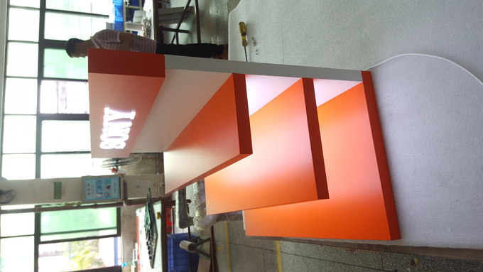 Wine Visual Merchandising Window Display Free Standing UL ISO Approved