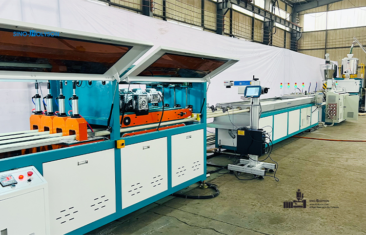 37kW Electric Conduit PVC Pipe Making Machine 39.6 Rpm