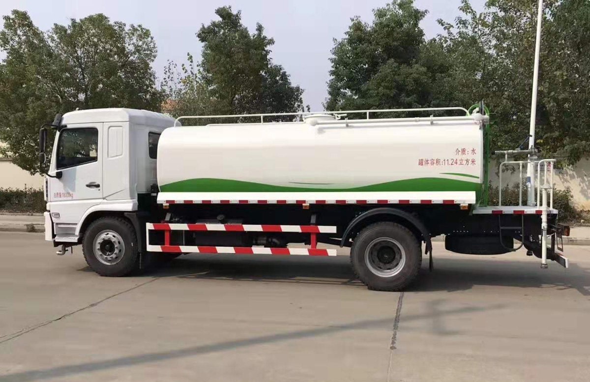 Combine Water Tanker Truck Chinese Street Sweepers And Street Cleaning Trucks