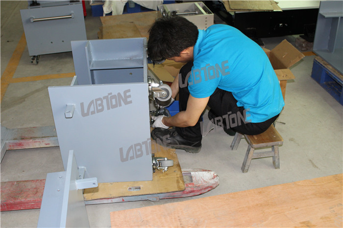 Small Mechanical Vibration Testing Machine Meets IEC 61960/62133 standard