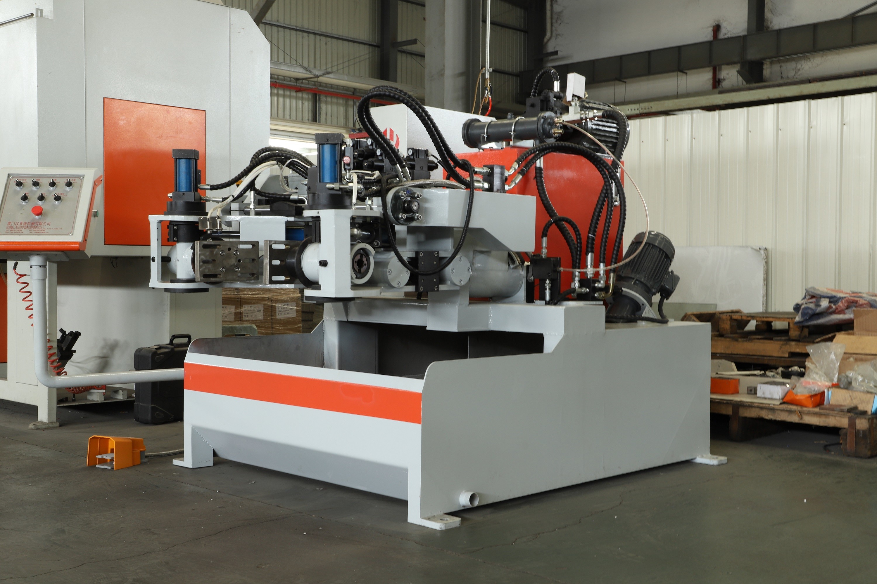 Hot Chamber Gravity Die Cast Machine For Foundry Pieces Production
