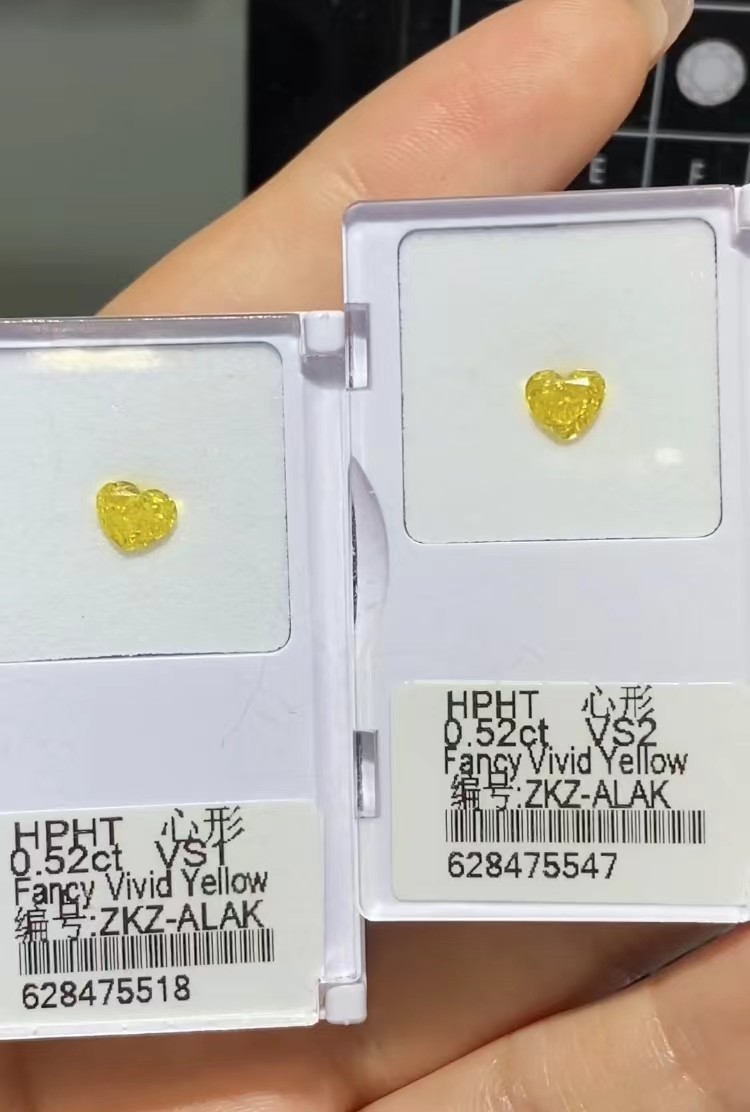 0.52ct Lab Created Yellow Diamonds Heart Shape Fancy Vivid Yellow IGI Certified Earing Stud