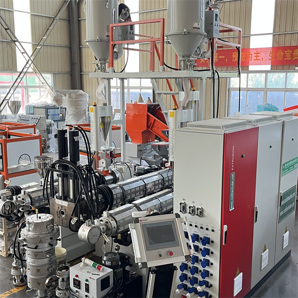 Super Cooling High Speed Multi Layer HDPE / PE Pipe Extrusion Line For Water Fuel Gas Supply Tube