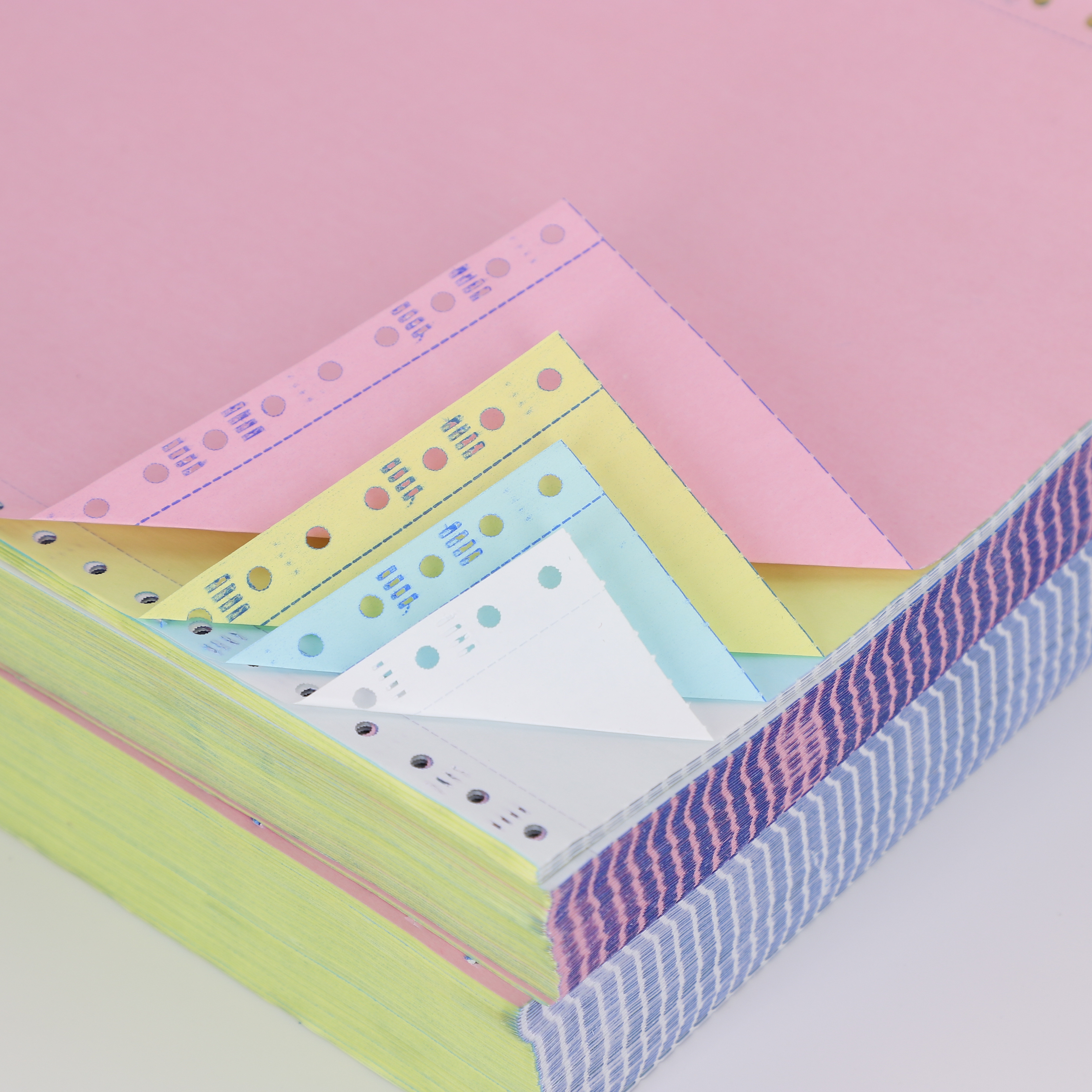 6 Ply 1in NCR CFB Carbonless Copy Paper Printing Computer Form Invoice