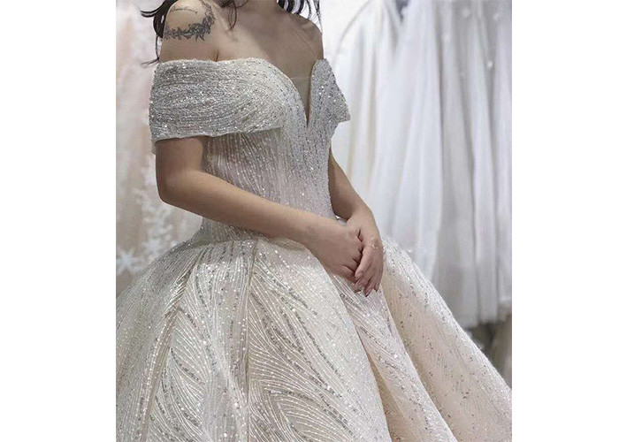 Big Long Tail Bridal Gown Light Gold Beading Off Shoulder Sexy Ball Gown