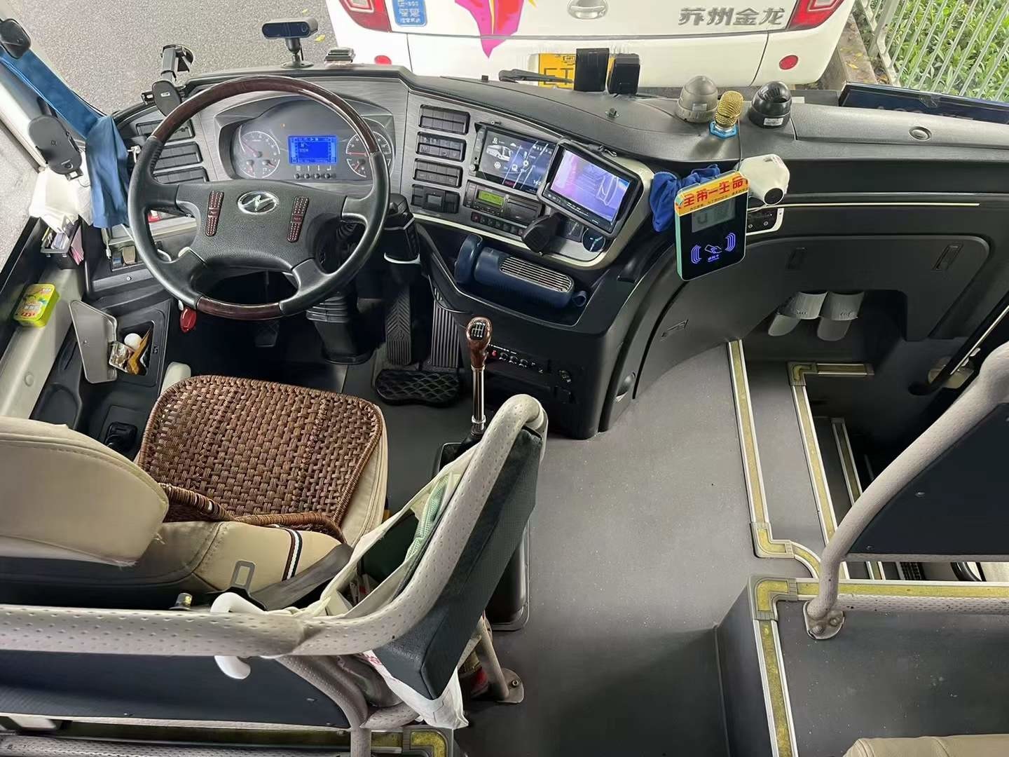 HIGER 48 Seats Used Tourist Bus Produced In September 2018 11120×2550×3595mm