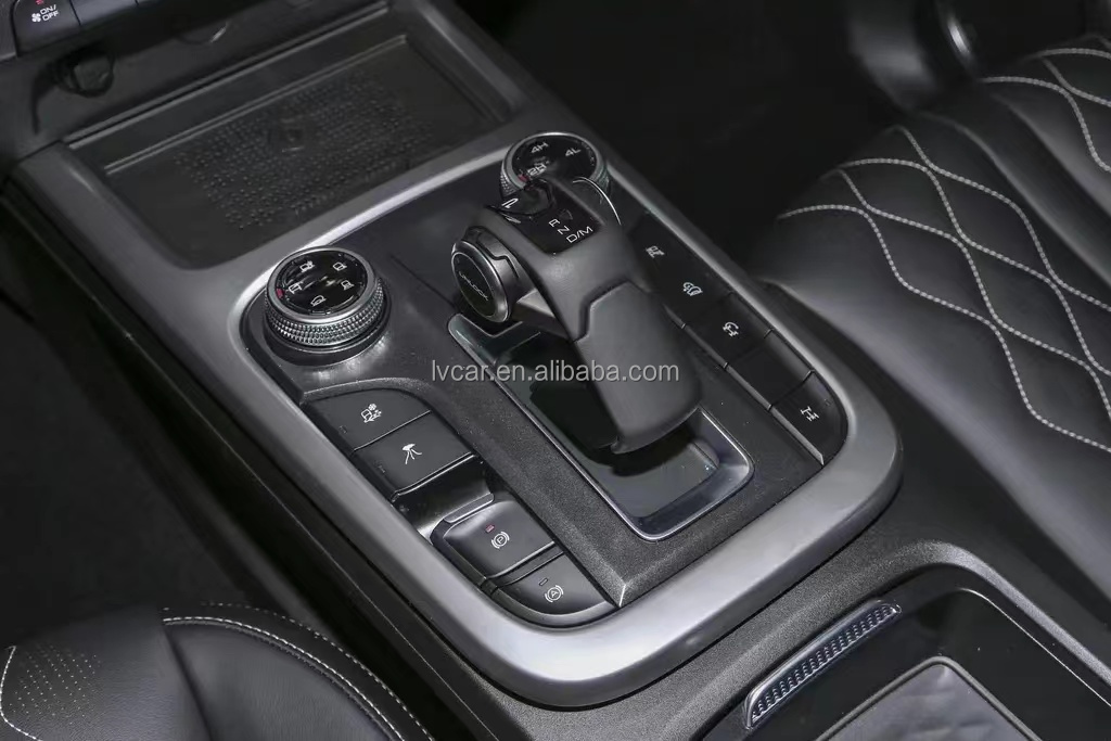 Tank 300 Off-Road Vehicle with Automatic Air Conditioner and Touch Screen Technology