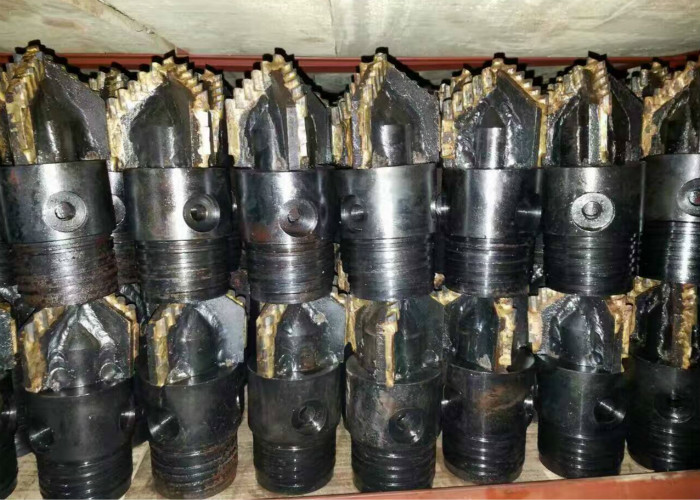 High Hardness Water Well Drill Bits 3 Blades Steel Body Abrasion Resistance