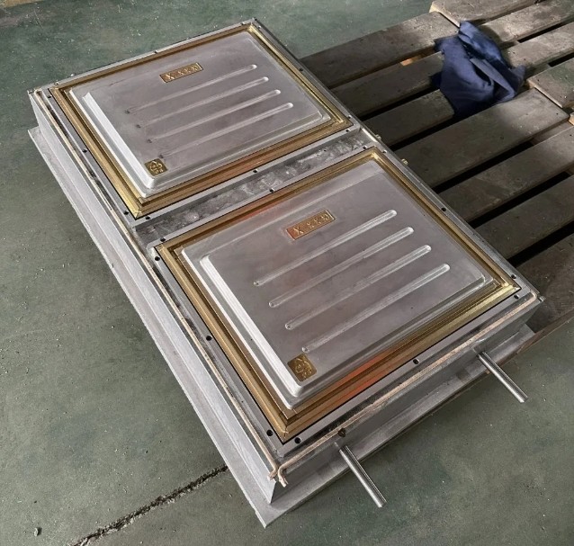 Folding Plastic Pallet Box Mould Collapsible Pallet Bins Mold