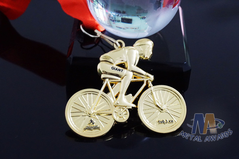 Antique Custom Metal Medallions Rider Sports Medals For Kids OEM Available