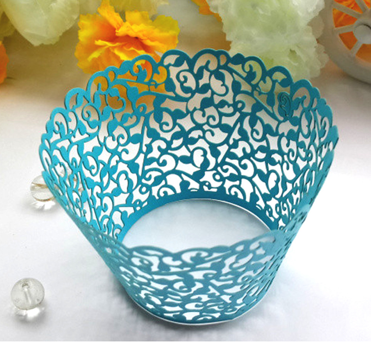 Colorful Mini Cupcake Wrappers Corrugated Cardboard Material Stamping Surface