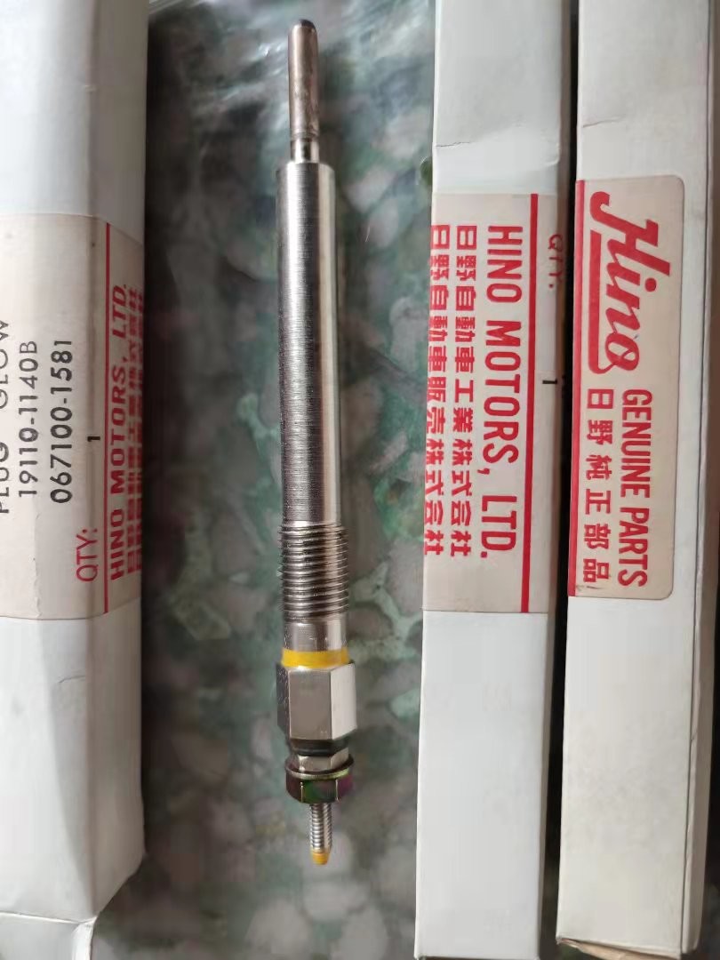 Ph-22 Hino Diesel Engine Parts Glow Plugs For Hino H07c H06c 19110-1140b