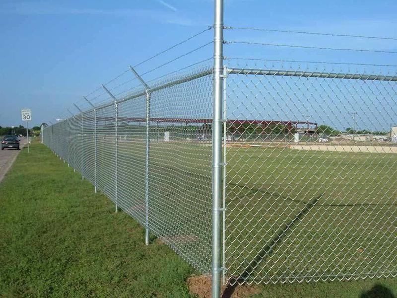 Hot Dipped Galvanized Chain Link Fence Panel With Round Post