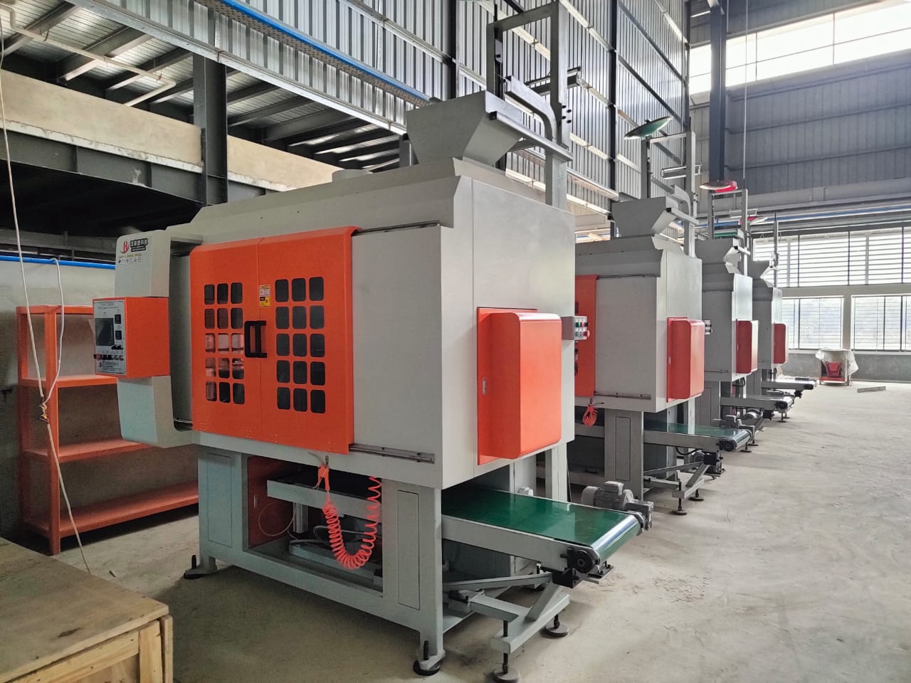 Reliable Cold Box Core Making Machine , Cold Box Core Shooter Size Custom