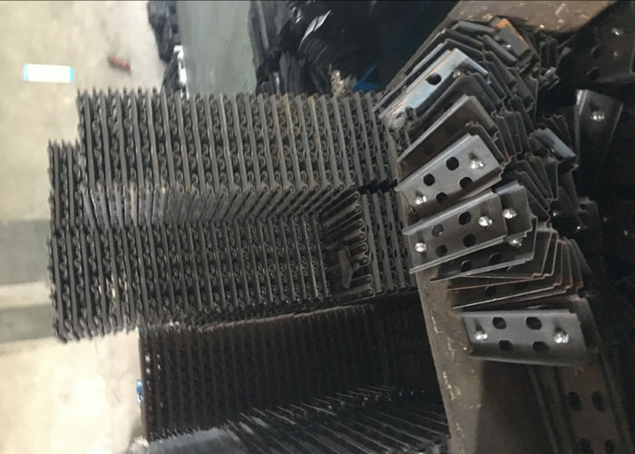 135mm Pitch Clip On Excavator Rubber Pads For Komatsu 450HD Model