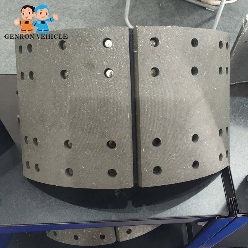 Factory Wholesale Spare Parts Brake lining for Trailer Axles Truck Rear Axles