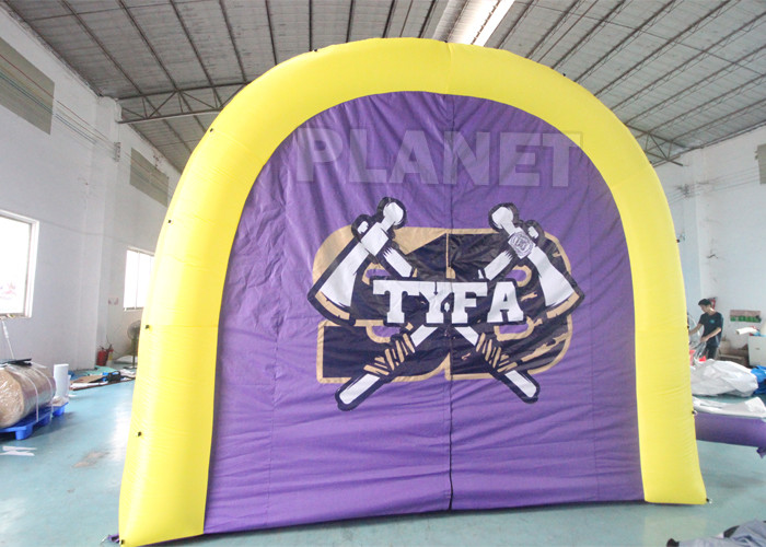 Customized Large Blow Up Mascot Football Game Starting Entrance Inflatable Helmet Tunnel