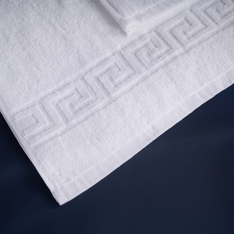 Adults Hotel Towel Set Jacquard Customized Color Embroidered Logo Woven