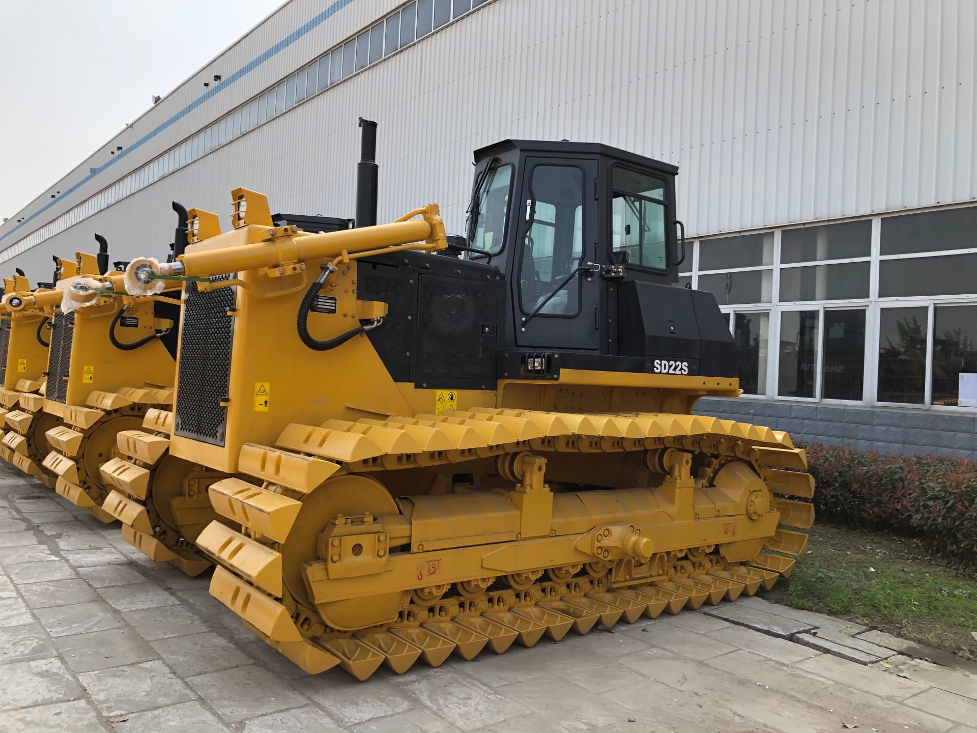LGMC Construction Bulldozer , SD22S Crawler Dozer With WP12 QSNT-C235 Diesel Engine