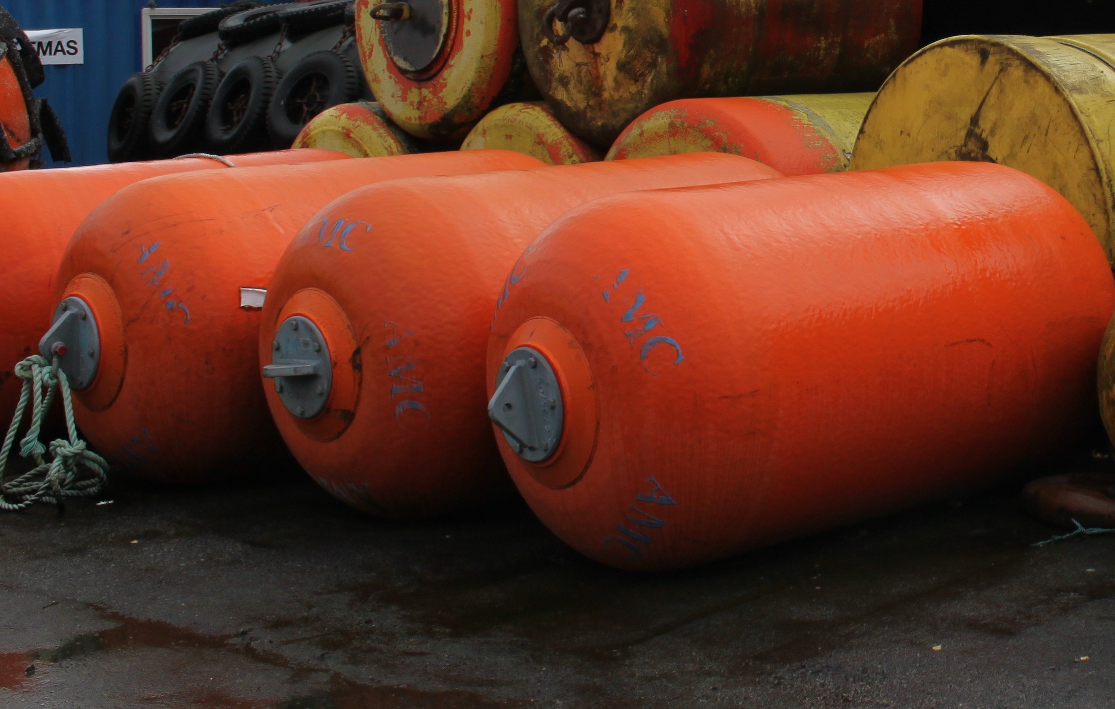 Sling Type Solid Foam Filled Marine Fenders And Cylindrical Eva Foam Filled Fender
