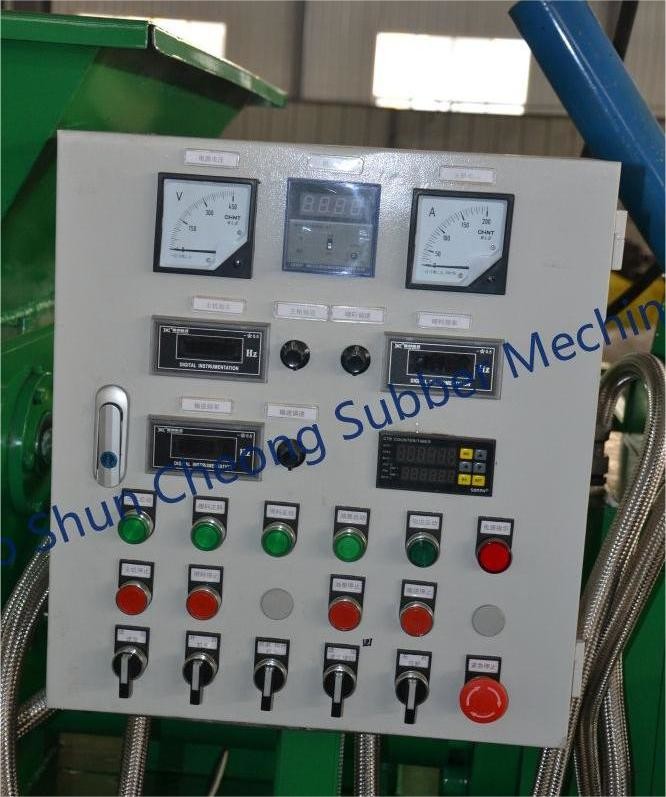 Cold Feed Rubber Extruder / Rubber Hose Making Machine / Rubber Extruder For Seal Strip