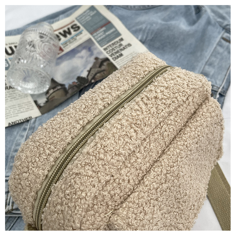 Cheapest New Plush Fabric Women's Shoulder Crossbody Bag Small Lambs Wool Fluffy Fur Winter Female Bag Designer Handbags