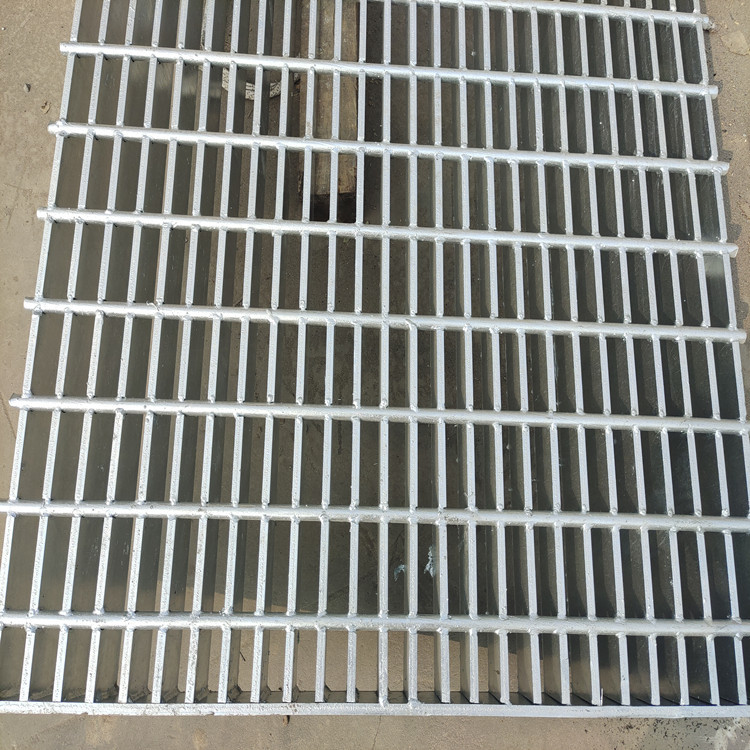 Hot Dip Steel Grating Galvanized Platform Load Bearing Machine Pressure Welded